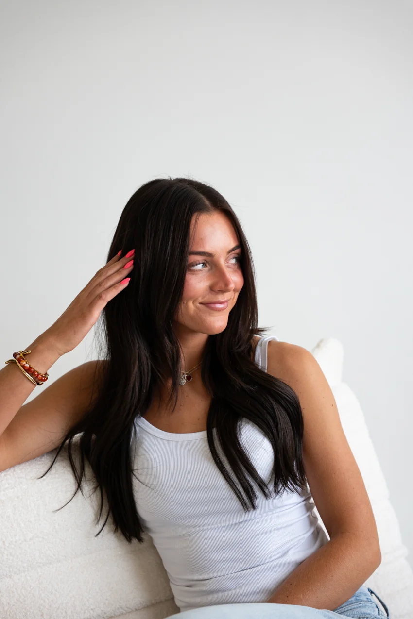 A relaxed portrait from the Mrakki studio campaign